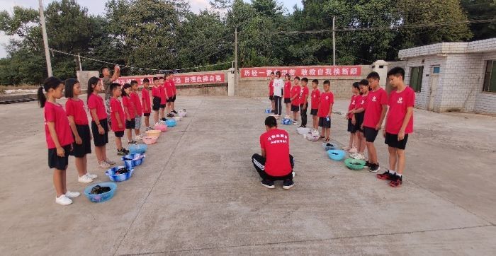 综合训练器组装视频_综合训练器训练视频_综合训练器